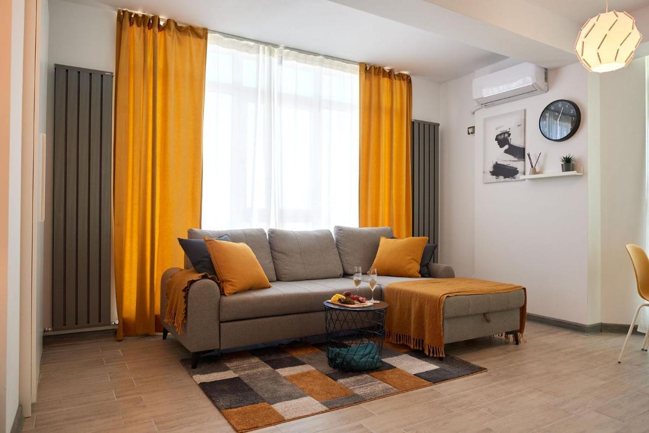 Fineloft Sea View Apartment-Spa N Pools Beach Resort Năvodari Extérieur photo