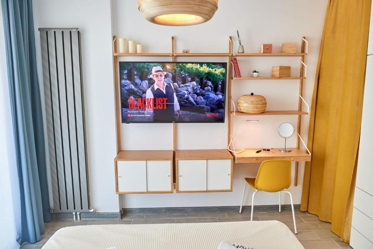 Fineloft Sea View Apartment-Spa N Pools Beach Resort Năvodari Extérieur photo